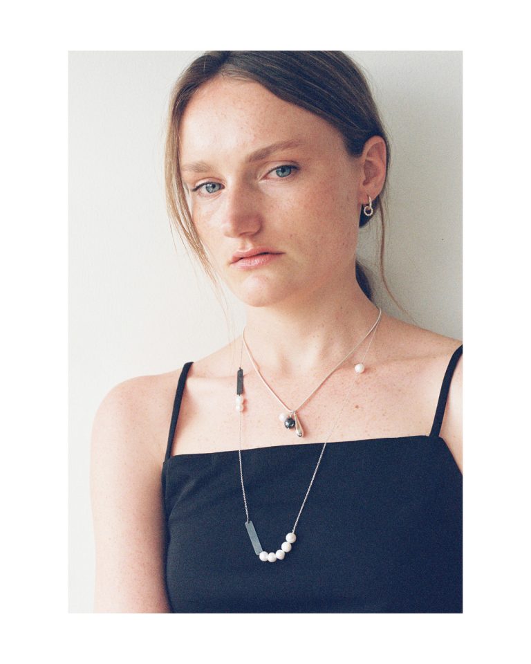 Charcoal & White Pearl Chain