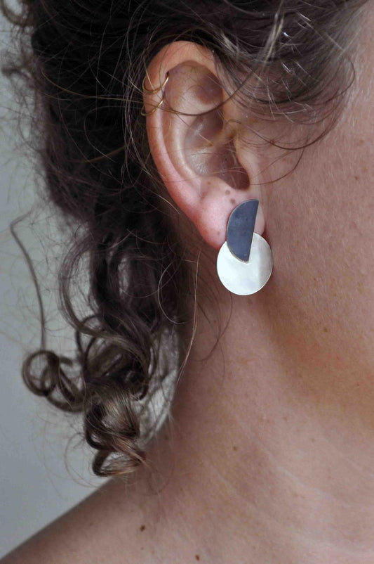 Perpendicular Silver & Oxidized Full & Half Disc